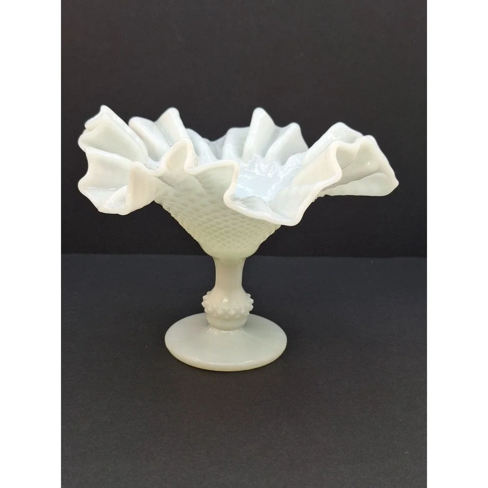 Vintage Portugal Ivima Glass Milk‎ Glass Diamond Point Footed Compote